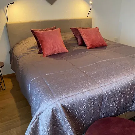 Bellevue Apartment